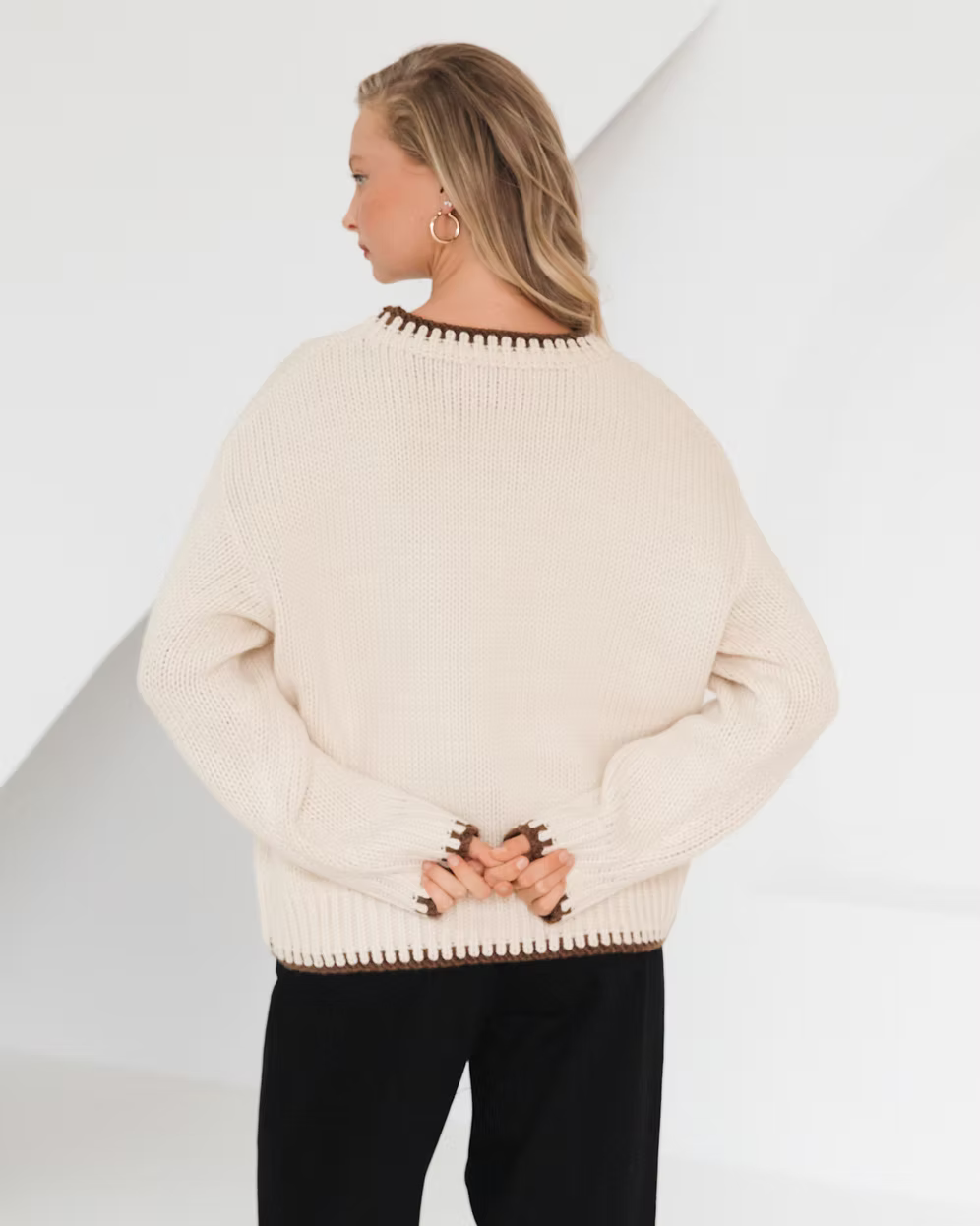 Shell Contrast Knit