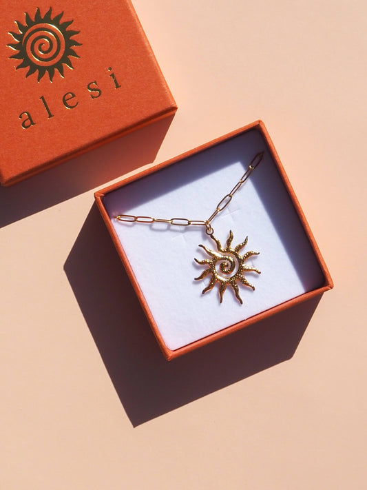 Spiral Sun 18K Gold Paperclip Necklace