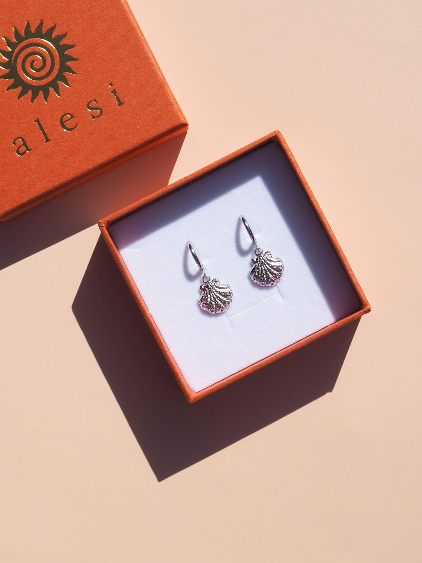 Silver Seashell Scallop Hoop Earrings