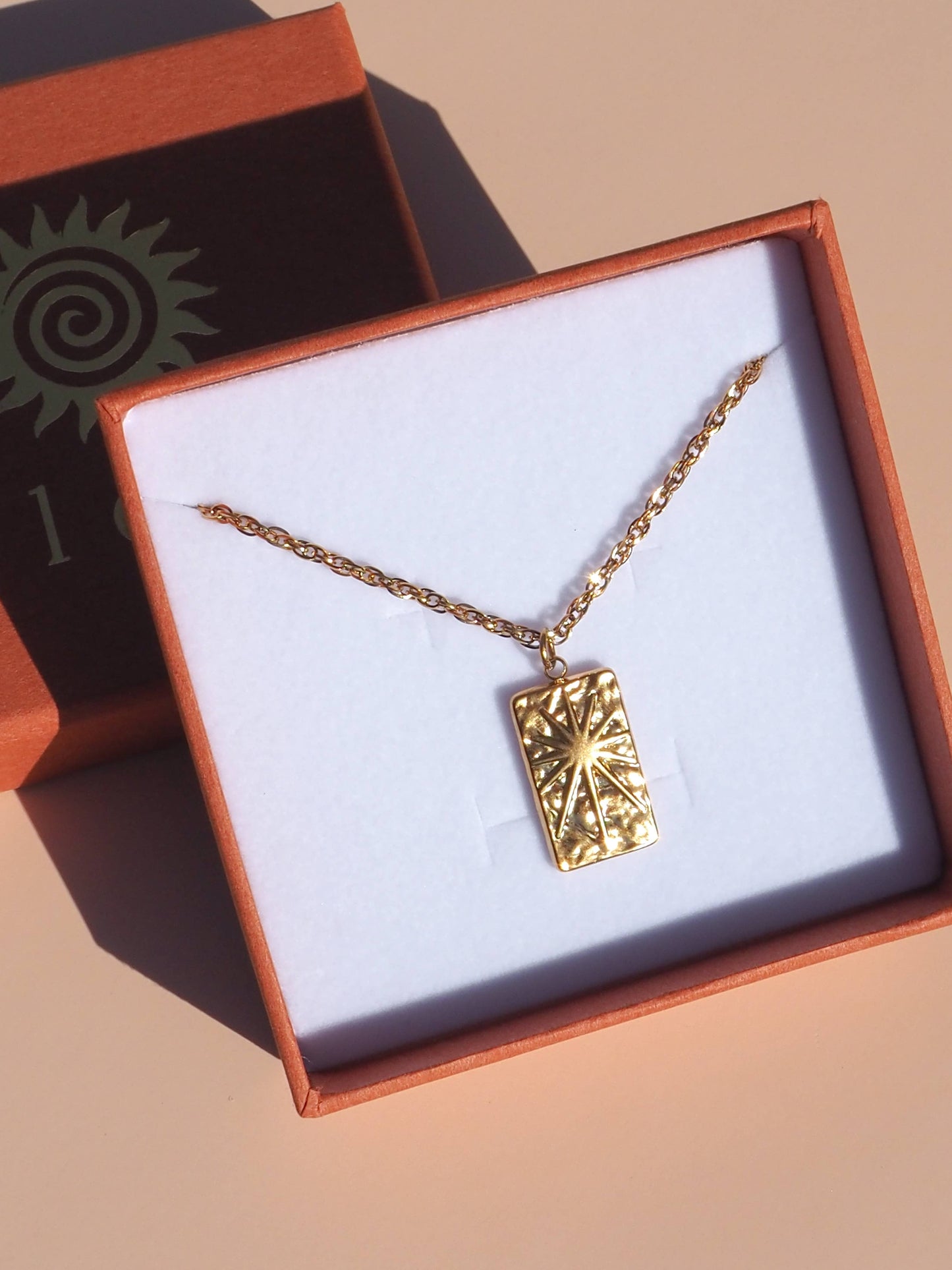 18K Gold Pressed Star Pendant Necklace