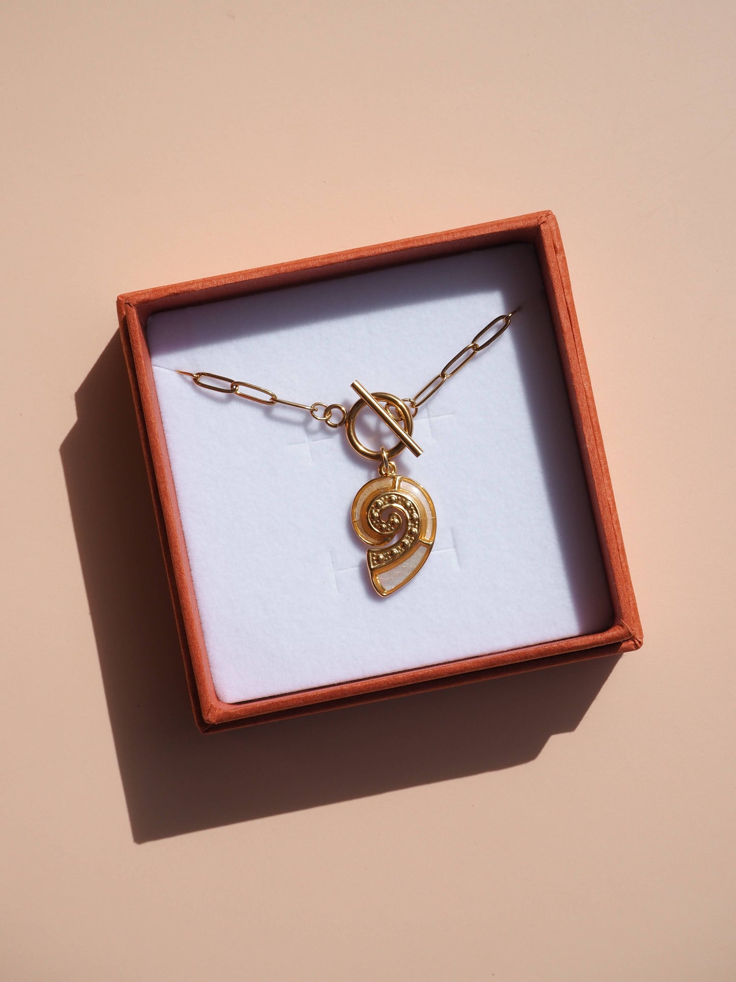 18K Gold MOP Spiral Seashell Necklace Paperclip