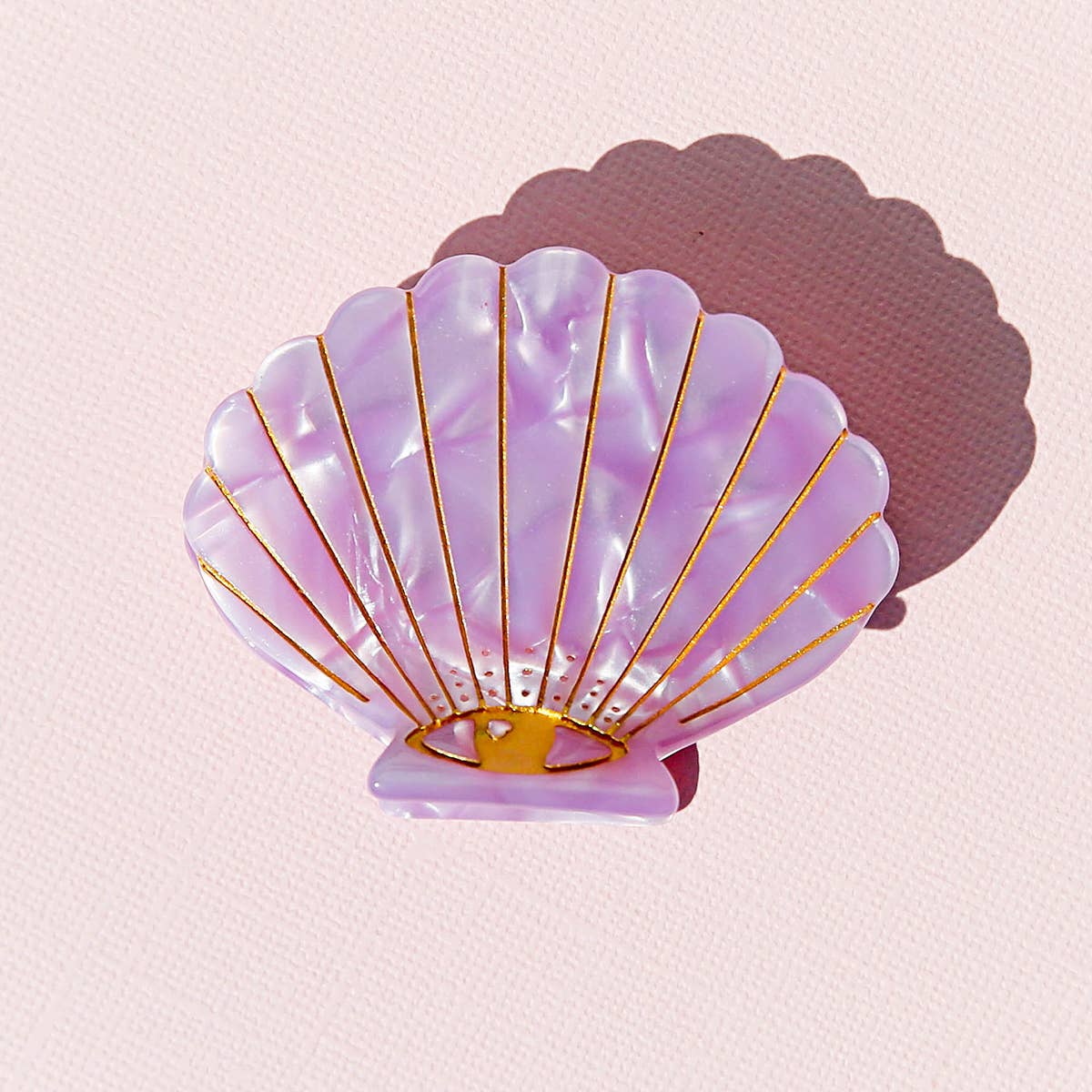 Lilac Shell Clip