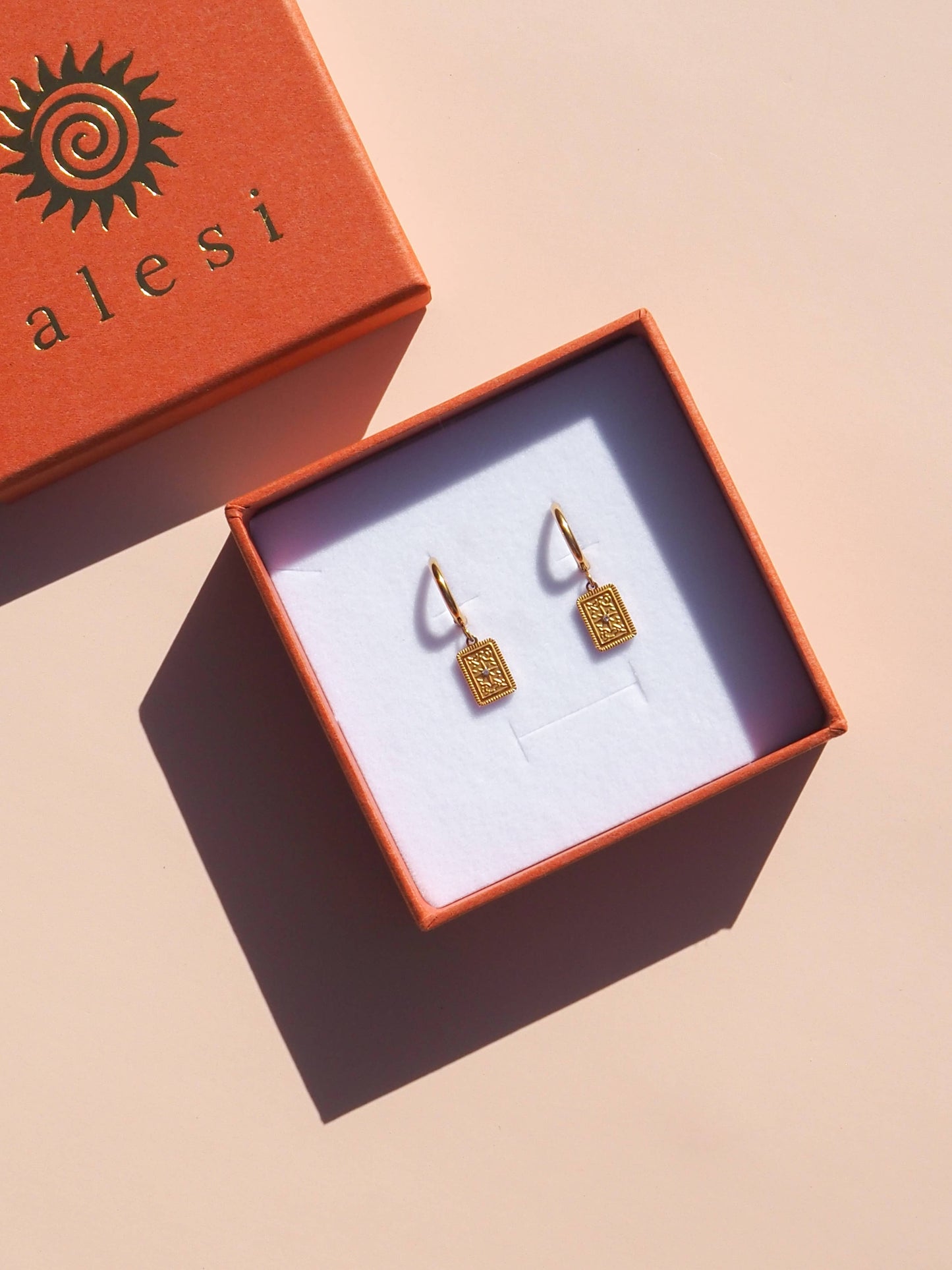 18K Gold Rectangle Zirconia Hoops