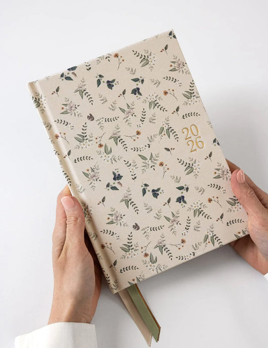 2026 Desktop Linen Bound Planner - Button Fern