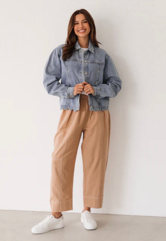 Scallop Edge Denim Jacket - Light Wash
