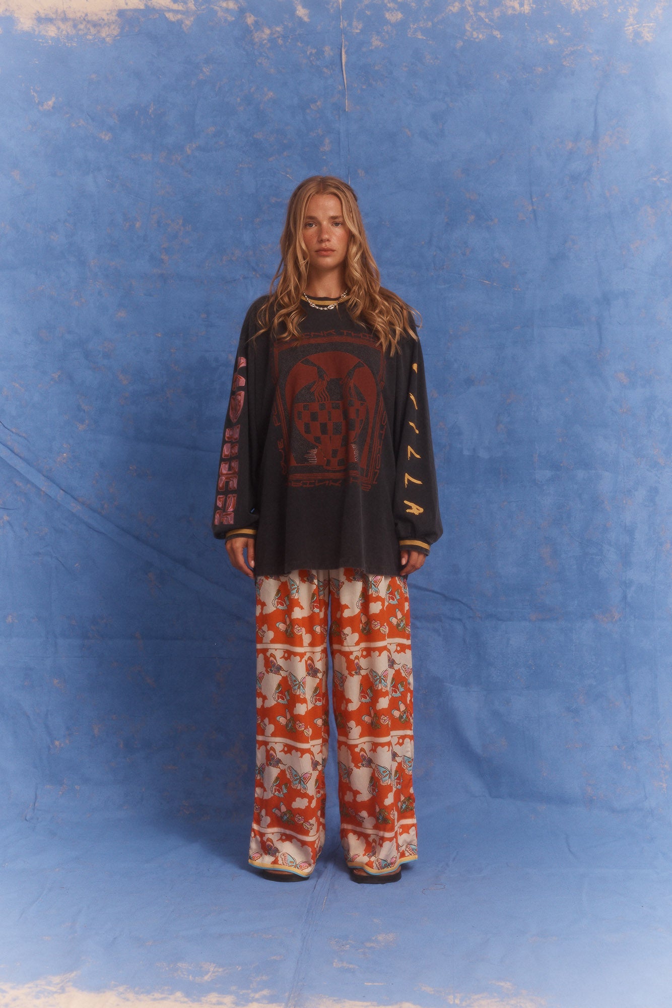 Love Potion Roses Tee