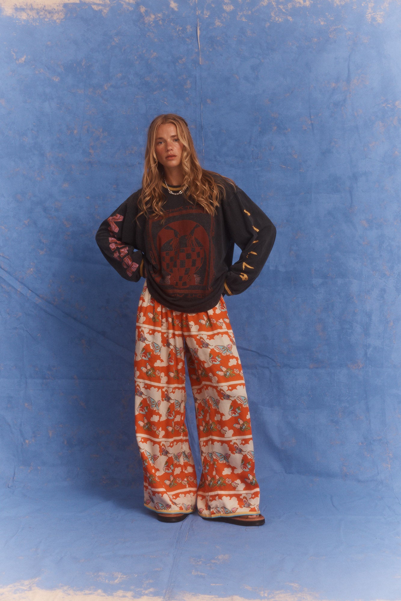 Love Potion Roses Tee