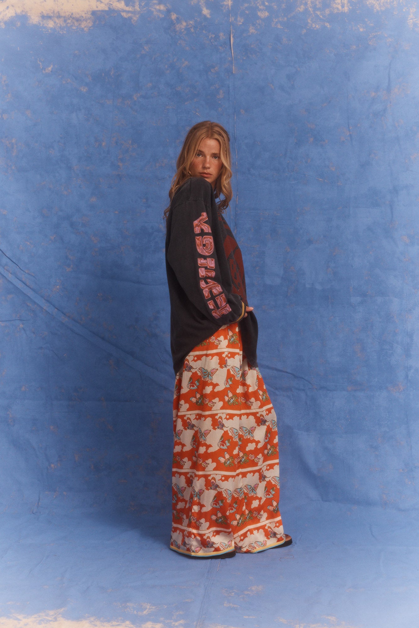 Love Potion Roses Tee