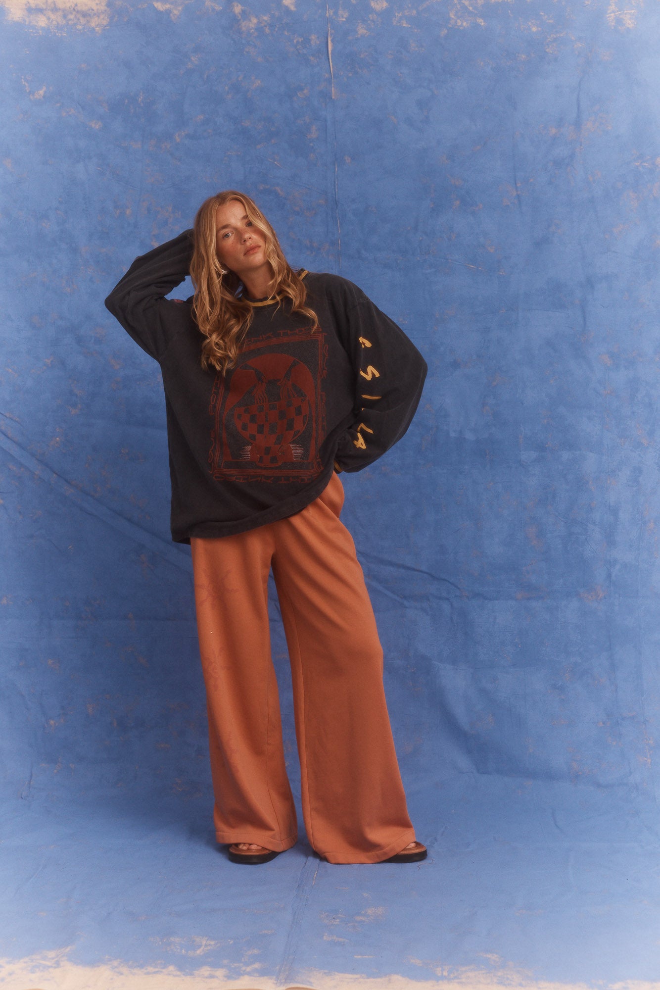 Love Potion Roses Tee