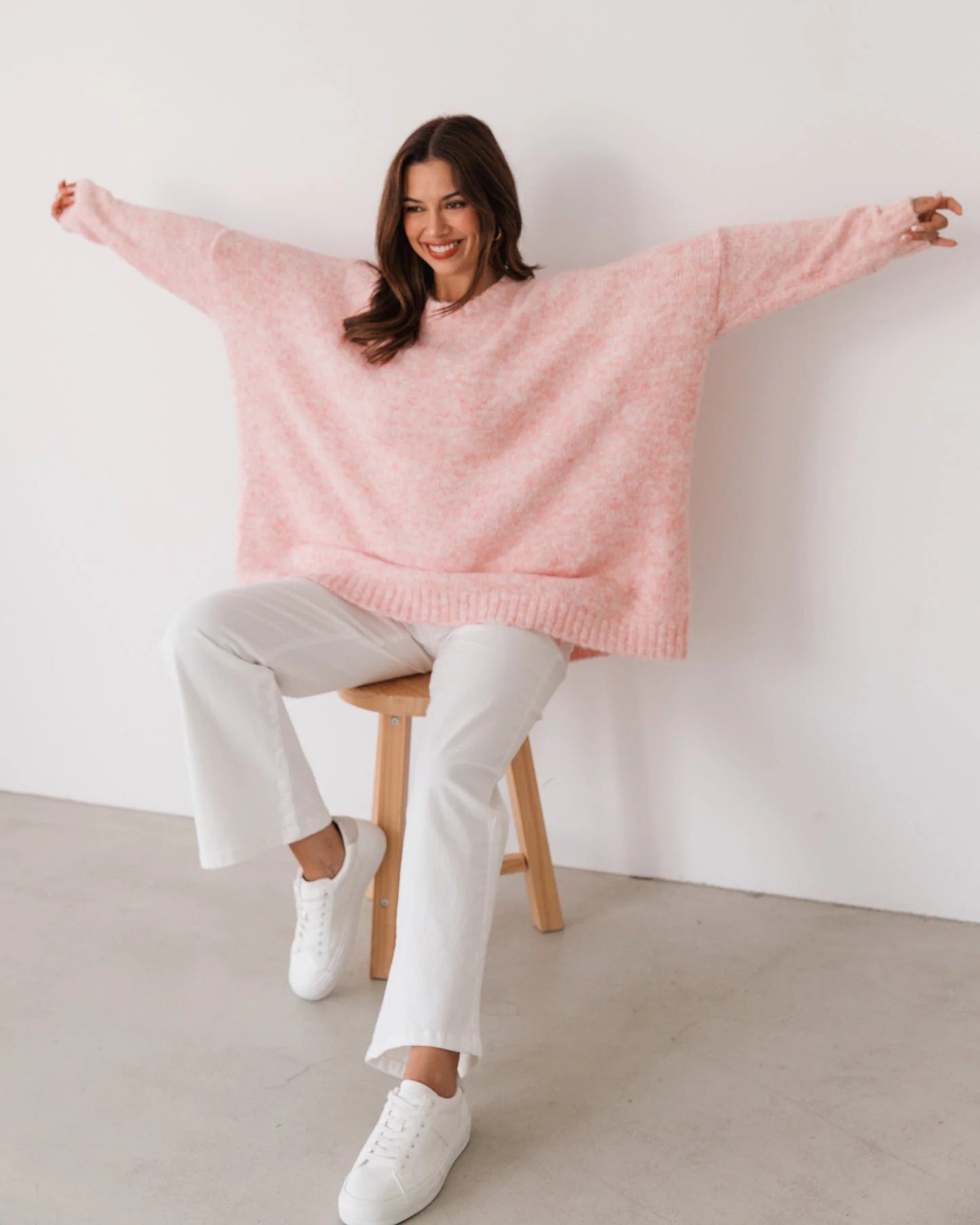 Lacey Oversized Sweater - Pink
