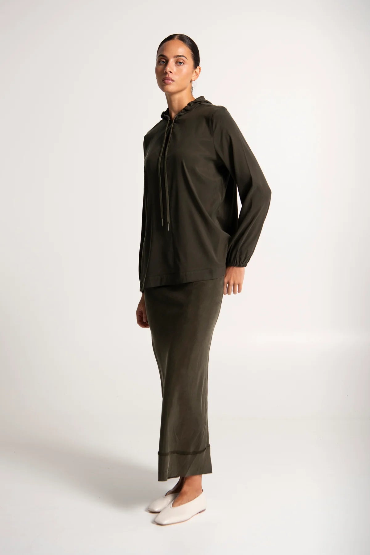 Luxe Cupro Stretch Hooded Long Sleeve Top Ducru Olive