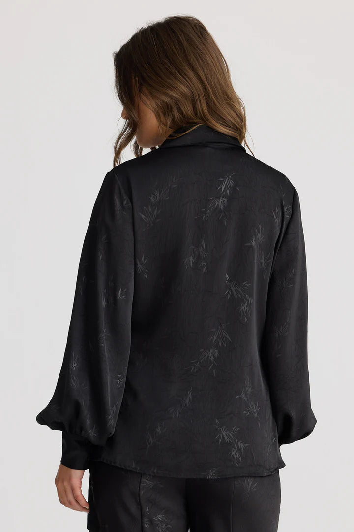 Kiva Wrap Shirt - Black Jacquard