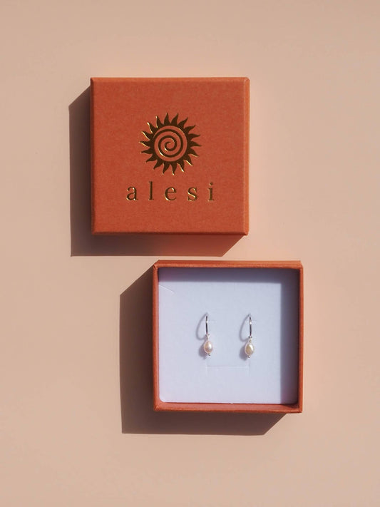 925 Sterling Silver Freshwater Pearl Hoops