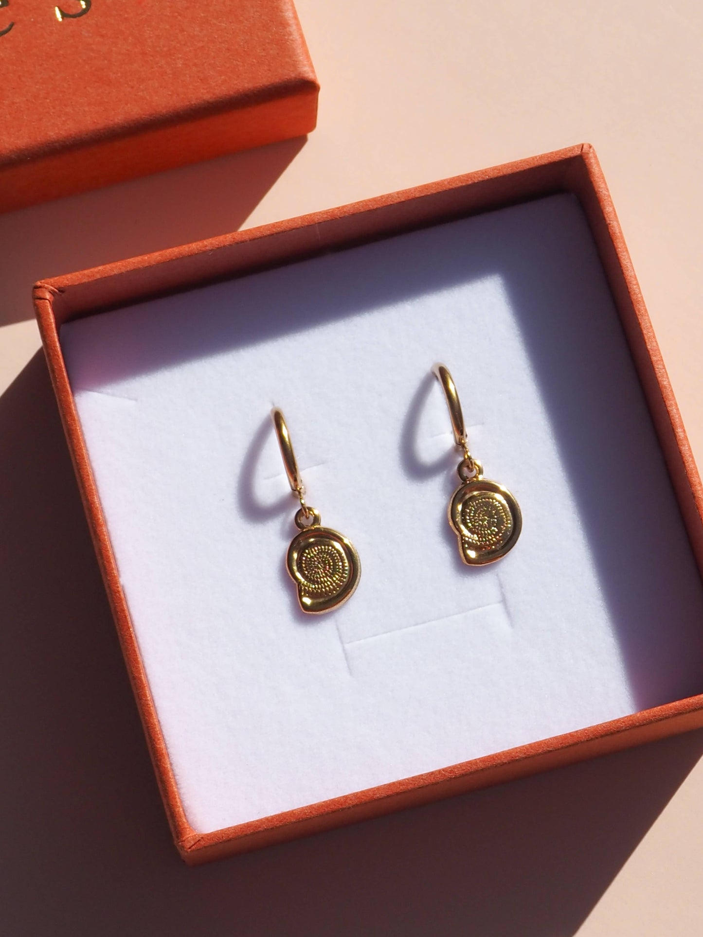 Spiral Seashell Earrings 18K Gold
