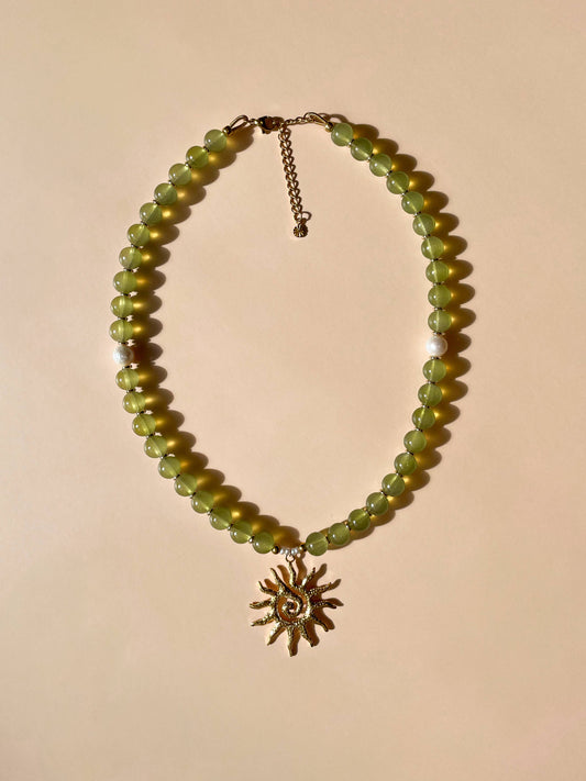 Sun Beaded Necklace Green Glass Beads with Freshwater Pearls: 16" / (Gold) 18K Gold over Stainless Steel